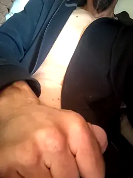 maxpowers84 online show from October 2025 09:13:02 PM