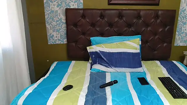 ExoticCandyx online show from October 2025 08:39:01 AM