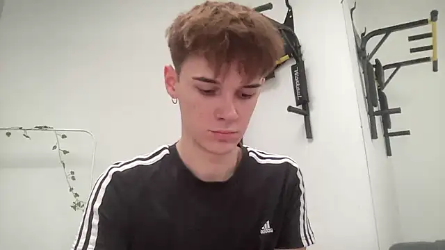 Milk Guy online show from November 2025 12:37:02 PM