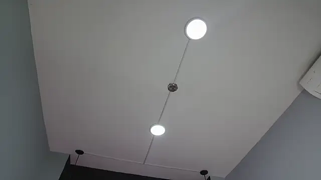 kitty collins  online show from October 2025 11:54:02 AM