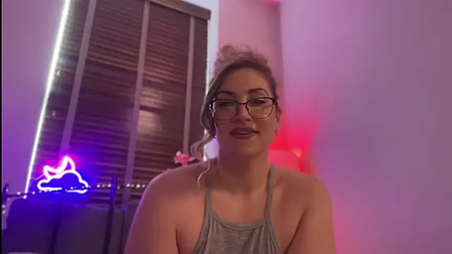MistresssX online show from June 2026 12:37:01 PM