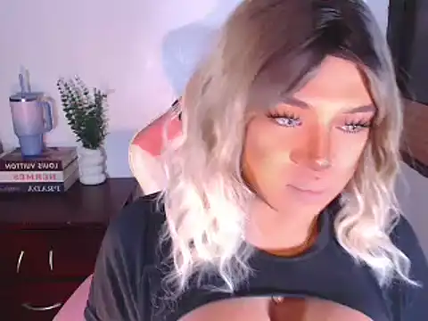 NancySy online show from September 2025 03:57:01 PM