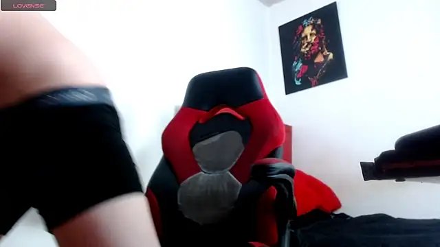 Snapshot of Codyknightt chatting on October 2025 12:06:01 PM Codyknightt online show from October 2025 12:06:01 PM