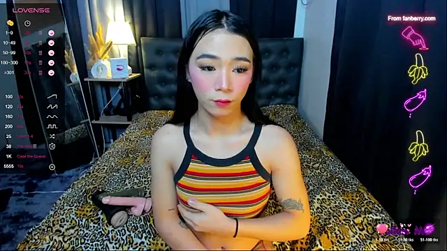 bellamoonlightX online show from October 2025 08:26:02 AM