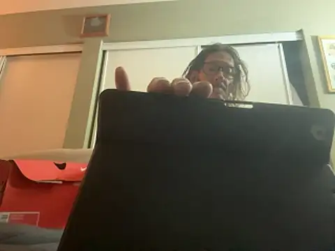 SmokeyKnight online show from April 2026 03:20:02 AM