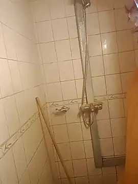 kendrafarq online show from November 2025 04:36:01 AM