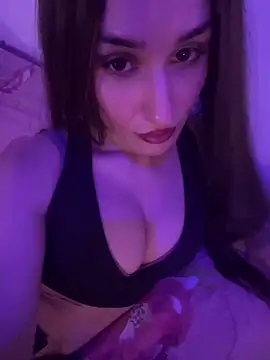 kendrafarq online show from March 2026 10:04:02 PM