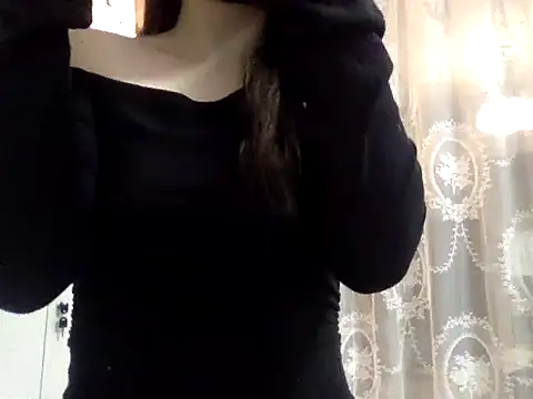 Mia 8 online show from April 2026 10:19:02 AM