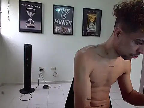 Snapshot of Dollarhot30 chatting on February 2026 12:26:01 PM Dollarhot30 online show from February 2026 12:26:01 PM