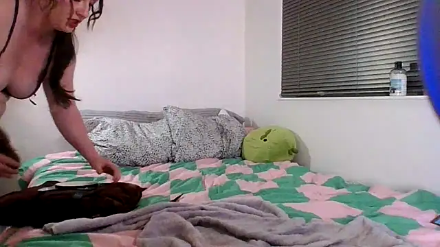 pppawg online show from April 2026 04:28:02 AM