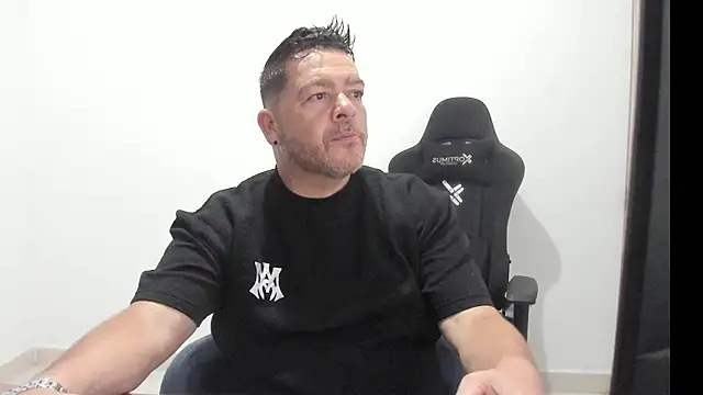 massimo dannger online show from September 2025 05:18:02 AM