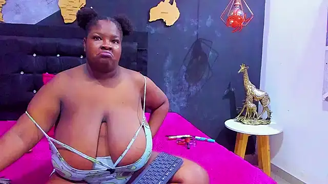 Maiam  Rossi online show from November 2025 01:33:02 PM