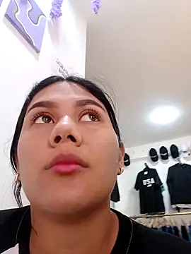 burbuja02 online show from September 2025 02:22:02 PM