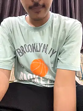 Snapshot of hamstar09 chatting on October 2025 05:32:01 PM hamstar09 online show from October 2025 05:32:01 PM