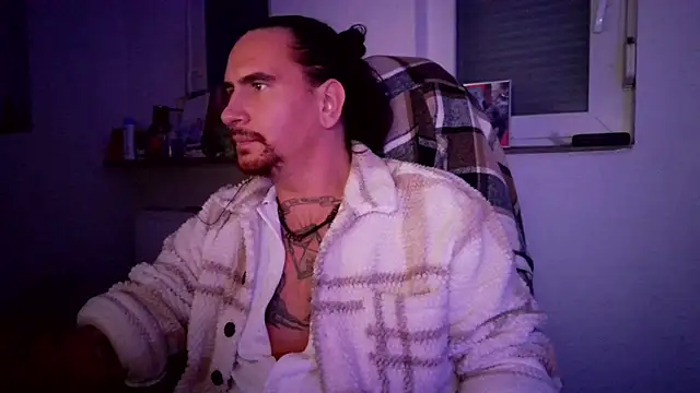 Diosmio069 online show from December 2025 01:43:01 AM