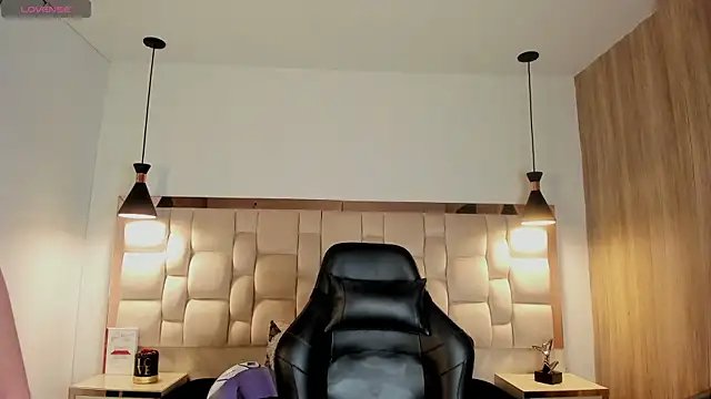 EmmaStonns online show from March 2026 12:49:01 PM