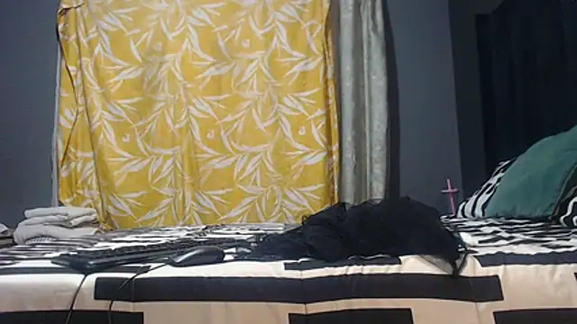 SEXYHUGEASS21 online show from July 2026 05:45:01 AM