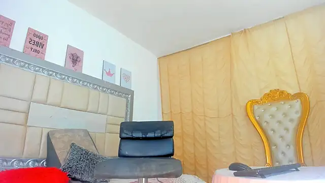 EbonyWildYou online show from September 2025 04:06:01 PM