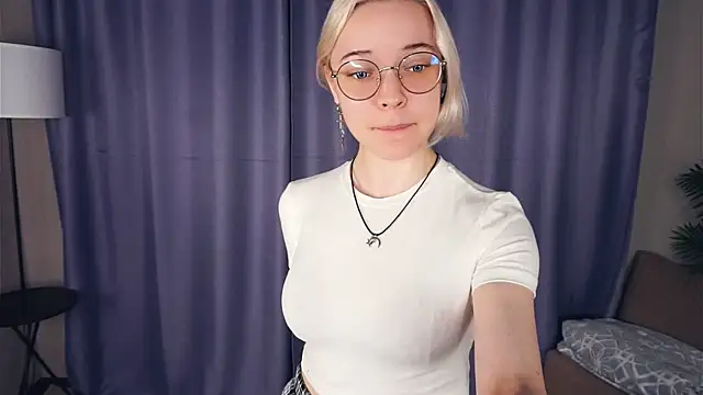 EdaKirkIin online show from November 2025 05:21:02 AM