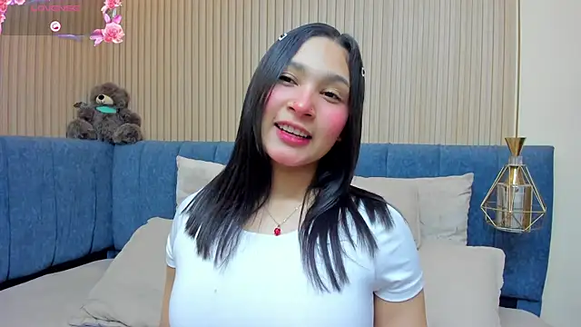 Snapshot of angel_ponce chatting on April 2026 07:15:02 PM angel ponce online show from April 2026 07:15:02 PM