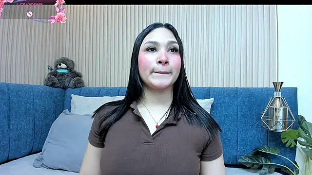 Snapshot of angel_ponce chatting on April 2026 07:09:01 PM angel ponce online show from April 2026 07:09:01 PM