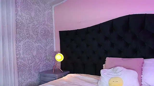 Hada Blue online show from April 2026 07:44:01 PM