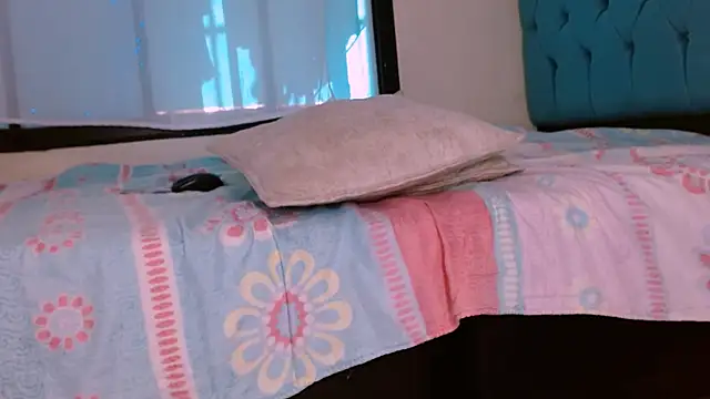 Snapshot of sweetnatachadirty chatting on September 2025 07:46:02 PM sweetnatachadirty online show from September 2025 07:46:02 PM