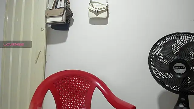 karlys01 online show from September 2025 02:50:02 AM