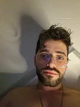 Snapshot of young_swisscouple chatting on January 2026 11:25:01 AM young swisscouple online show from January 2026 11:25:01 AM