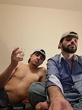 Snapshot of young_swisscouple chatting on March 2026 09:43:02 PM young swisscouple online show from March 2026 09:43:02 PM