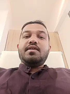 VJ17 online show from December 2025 04:40:01 AM