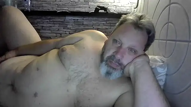 BigMan738xh online show from May 2026 10:37:01 PM