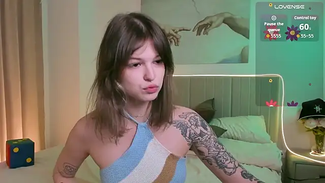 Lisa Blossom online show from November 2025 06:02:02 AM