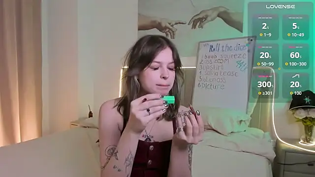 Lisa Blossom online show from November 2025 07:11:02 AM