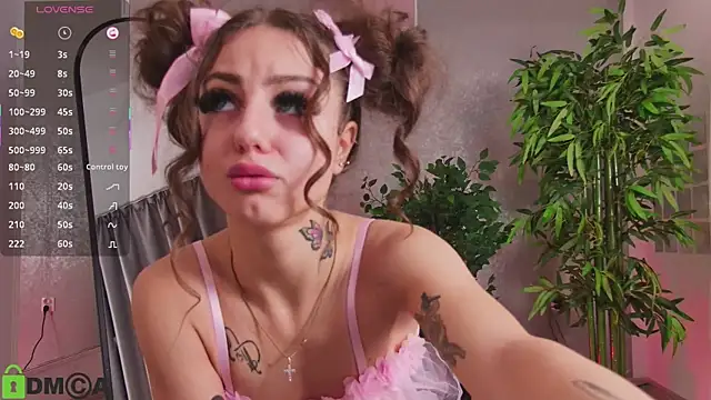 AnastasiaJune online show from November 2025 06:25:01 AM