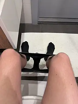 Snapshot of myPriority01 chatting on October 2025 07:21:01 PM myPriority01 online show from October 2025 07:21:01 PM