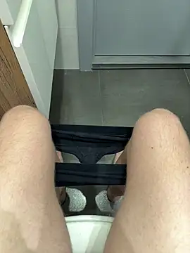 Snapshot of myPriority01 chatting on November 2025 06:53:02 PM myPriority01 online show from November 2025 06:53:02 PM