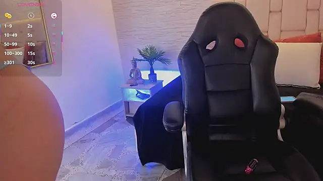 Mollycb online show from September 2025 04:06:01 AM