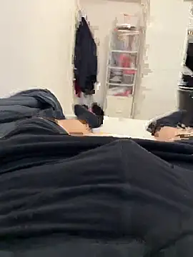 LicitInvader online show from March 2026 03:04:02 PM