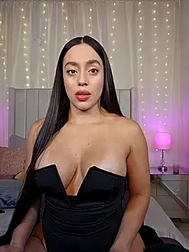 AriadnaTaylor online show from February 2026 08:40:02 PM