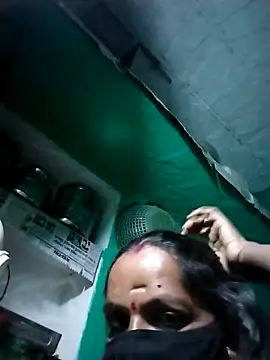 Sexi savita online show from November 2025 06:07:02 PM