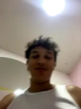 Leo Savage  online show from October 2025 03:06:02 AM