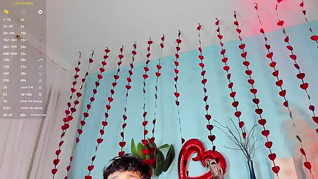 Leo Savage  online show from February 2026 04:09:01 AM