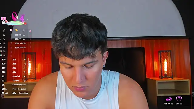 Snapshot of Leo_Savage_ chatting on July 2026 04:48:01 AM Leo Savage online show from July 2026 04:48:01 AM