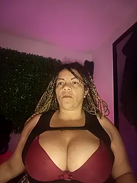 Eva Luxei online show from October 2025 11:35:02 PM