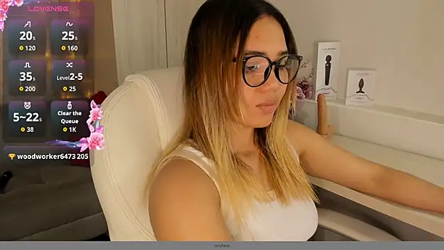 kata22sofia online show from September 2025 03:14:01 PM