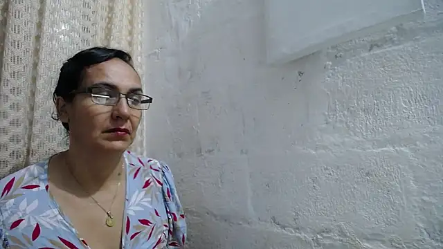 gabbyparker  online show from November 2025 10:06:02 AM