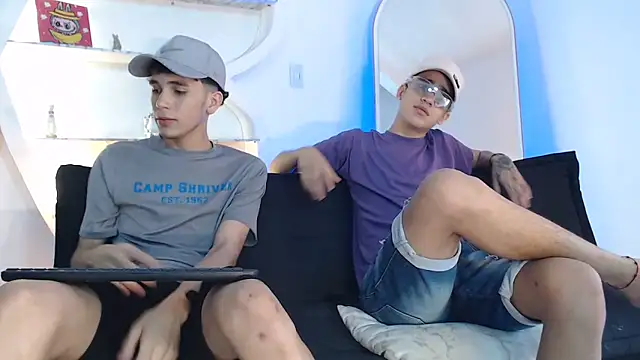 THREE GUYS HOT online show from September 2025 07:35:01 PM