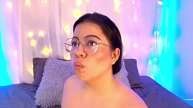 Snapshot of LilyRousee chatting on November 2025 07:16:02 PM LilyRousee online show from November 2025 07:16:02 PM