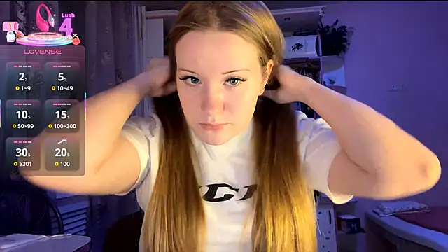 PandaFluff online show from September 2025 05:05:02 PM